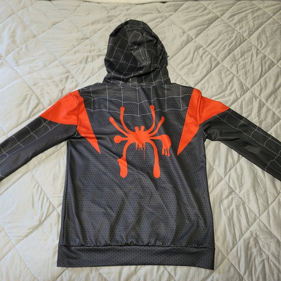Spiderman Miles Morales Hoodie Size M - Picture 2 of 2